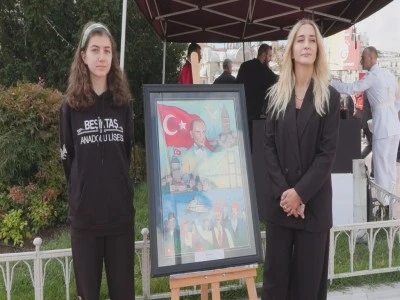 İstanbul&rsquo;un d&uuml;şman işgalinden kurtuluşu kutlandı
