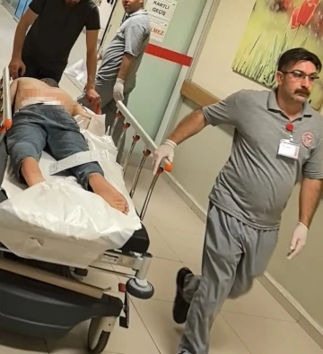 İneg&ouml;l'de işten &ccedil;ıkan iş&ccedil;i &ccedil;alıştığı  fabrikadaki 2 arkadaşını bı&ccedil;akladı