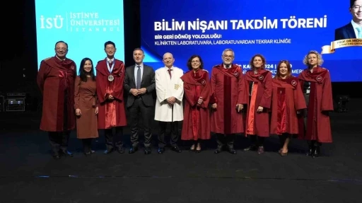 İstinye &Uuml;niversitesi Tıp Fak&uuml;ltesi Bilim Nişanı Stanford &Uuml;niversitesi&rsquo;nden Prof. Dr. Michael Lim&rsquo;e takdim edildi
