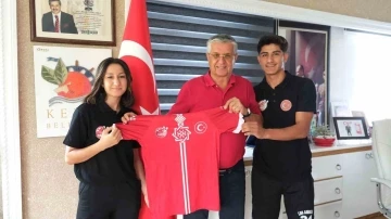 İtalya&rsquo;dan Kemer&rsquo;e şampiyonlukla d&ouml;nd&uuml;