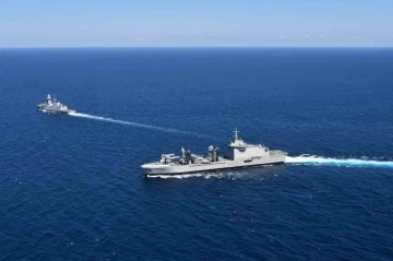 İtalya, Gazze Şeridi&rsquo;ne hastane gemisi g&ouml;nderecek
