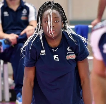 İtalyan voleybolcunun &ouml;l&uuml;m&uuml;ne ilişkin Başsavcılık soruşturma başlattı
