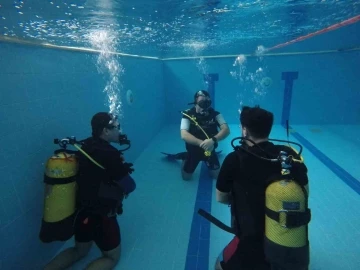 İtfaiyenin dalgı&ccedil;ları her an g&ouml;reve hazır
