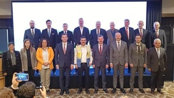 İYİ Parti Bursa B&uuml;y&uuml;kşehir Belediye Başkanı Adayı Sel&ccedil;uk T&uuml;rkoğlu se&ccedil;im vaatlerini a&ccedil;ıkladı 