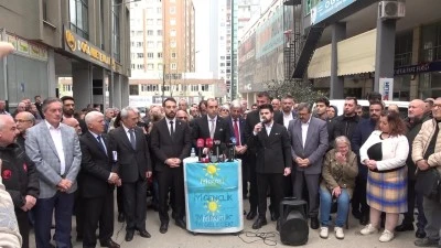 İYİ Parti Bursa'da il&ccedil;elerde peş peşe ayrılıklar