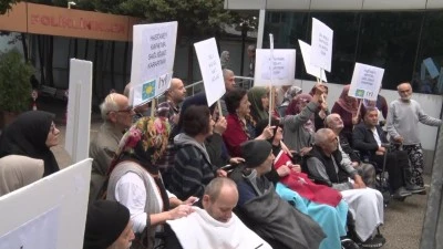İYİ Parti Bursa'dan 723 yıllık şifa ge&ccedil;mişine sahip hastanenin taşınmasına tepki