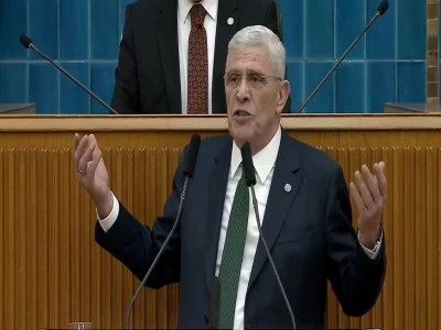 İYİ Parti Genel Başkanı Dervişoğlu: Birinci ihanet s&uuml;recinde olduğu gibi yine bayrağımıza el uzatıldı