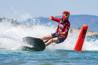 İzeltaş D&uuml;nya Motosurf Şampiyonası  İlk G&uuml;n Etap Yarışları Sona Erdi