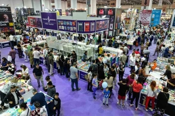 İZKİTAP&rsquo;a yoğun ilgi
