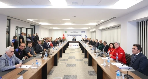 İzmir-2024 Yerel D&uuml;zey Masabaşı ve Saha Tatbikatı ger&ccedil;ekleştirildi