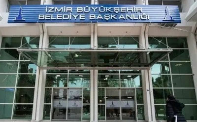 İzmir B&uuml;y&uuml;kşehir Belediye Başkanı Tugay&rsquo;ın ardından peş peşe istifalar