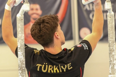 İzmir B&uuml;y&uuml;kşehir Belediyesi T&uuml;rk Jimnastiğine Yeni Yıldızlar Kazandırıyor