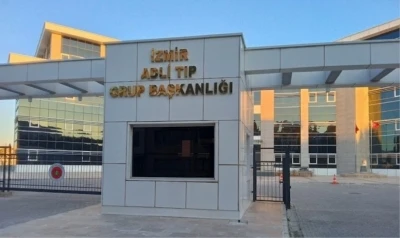 İzmir&rsquo;de &ccedil;&ouml;p ayrıştırma bandında yeni doğmuş bebek cesedi bulundu