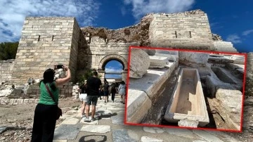 İzmir'den 'Romalı Gladyat&ouml;r' &ccedil;ıktı!