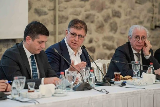 İzmir&rsquo;in kronik sorunu &rsquo;Basmane &Ccedil;ukuru&rsquo; &ccedil;&ouml;z&uuml;l&uuml;yor
