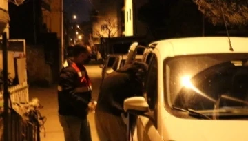 İzmir merkezli DHKP-C operasyonunda 18 g&ouml;zaltı
