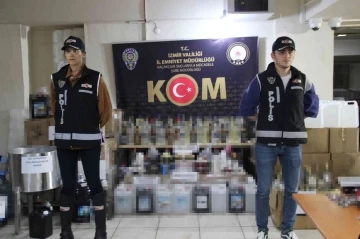 İzmir polisinden yılbaşı &ouml;ncesi sahte i&ccedil;ki ka&ccedil;ak&ccedil;ılarına 52 ayrı operasyon
