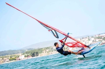 İzmirli Dora, T&uuml;rkiye şampiyonu
