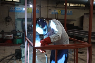 İzmit Belediyesi At&ouml;lyeleri Fabrika Gibi &Uuml;retmeye Devam Ediyor