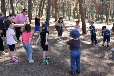 İzmit Belediyesinden &Ccedil;ocuklara Doğa İle Buluşma Fırsatı
