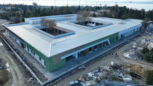 İzmit Engelsiz Yaşam Merkezi&rsquo;nde son r&ouml;tuşlar yapılıyor
