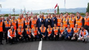 İznik &Ccedil;evre Yolu Bakan Uraloğlu&rsquo;nun katılımıyla hizmete a&ccedil;ıldı