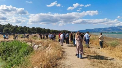 İznik G&ouml;l&uuml;'ne giren iki kuzen kayboldu