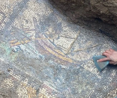 İznik'te Hz. İsa d&ouml;neminden kaldığı iddia edilen mozaik bulundu