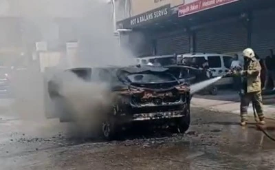 Jaguar'ın elektrikli arabası kendi kendine yandı