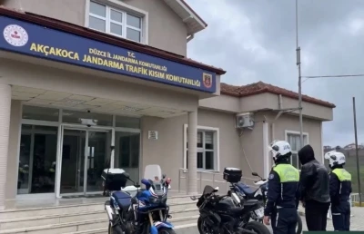 Jandarma &ccedil;evirmesinden ka&ccedil;tığı anları sosyal medyada paylaştı