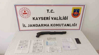 Jandarma tefeciye g&ouml;z a&ccedil;tırmadı