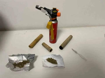 Bursa&rsquo;da jandarma, uyuşturucu kullananlara g&ouml;z a&ccedil;tırmıyor