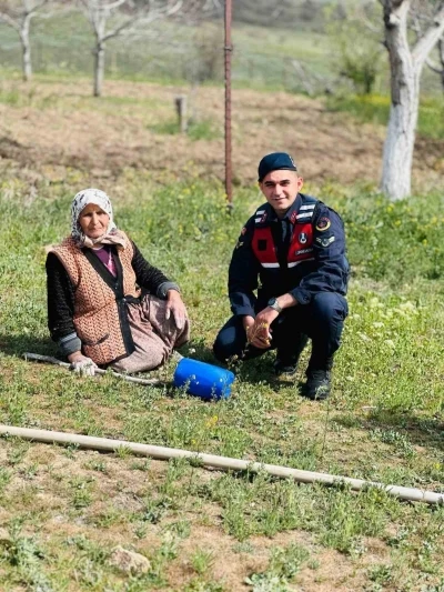 Jandarmadan k&ouml;ylerde dolandırıcılık ve g&uuml;venlik bilin&ccedil;lendirme buluşmaları
