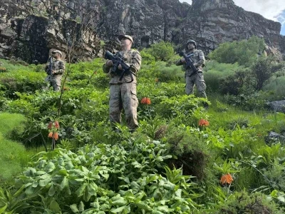 Jandarmadan ters lalelere sıkı koruma
