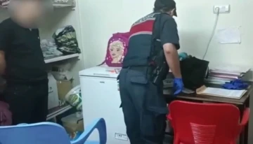 Jandarmadan vatandaşları 12 milyon lira dolandıran &ccedil;eteye operasyon
