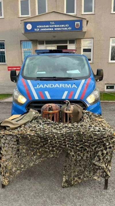 Jandarmadan yasa dışı keklik avcılarına su&ccedil;&uuml;st&uuml;

