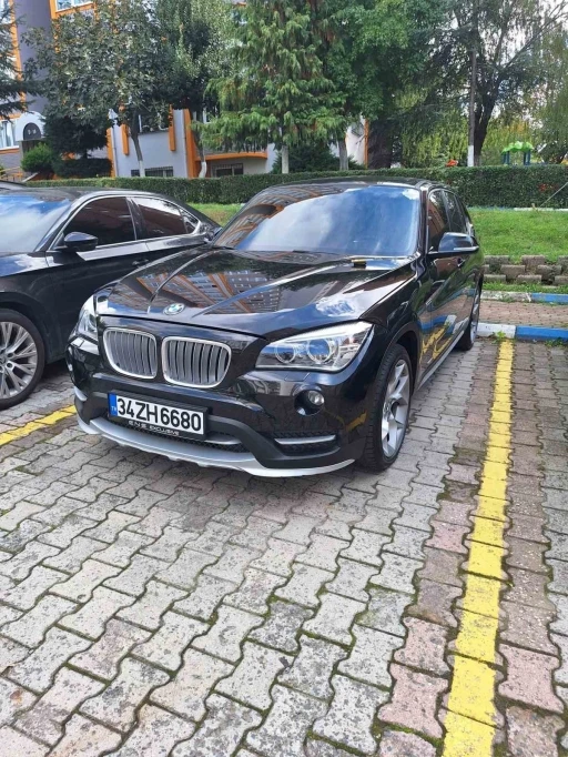 Jandarmanın yakaladığı ara&ccedil; hırsızı, jandarma aracını da &ccedil;alıp ka&ccedil;tı