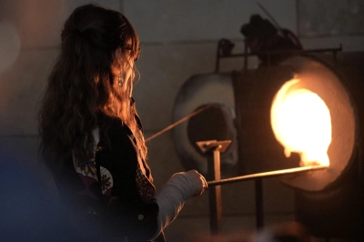 Japon Sanat&ccedil;ı Ayako Tani, 8.  Denizli Cam Bienali İ&ccedil;in İlk Kez T&uuml;rkiye&rsquo;de