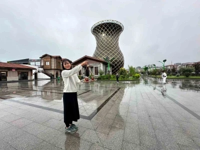 Japonyalı &lsquo;T&uuml;rk &Ccedil;ayı Demleme Ustası&rsquo; Rize&rsquo;de &ccedil;ay demledi
