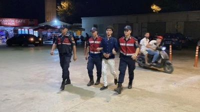 JASAT, İneg&ouml;l'de uyuşturucu tacirini kovalamaca sonucu yakaladı