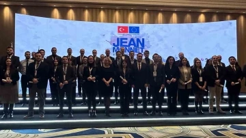 &rsquo;Jean Monnet&rsquo; mezunları Ankara&rsquo;daki sertifika t&ouml;reninde buluştu
