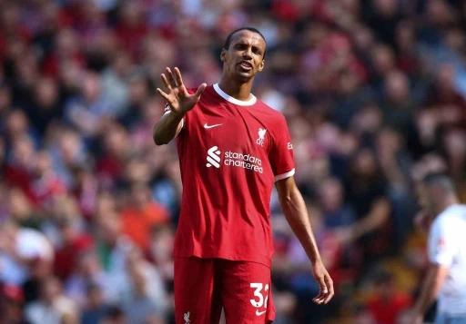 Joel Matip futbolu bıraktığını a&ccedil;ıkladı