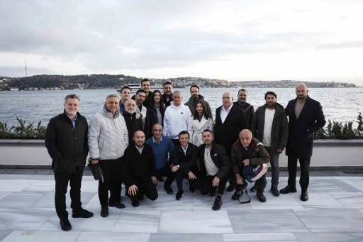 Jose Mourinho: "Derbi şampiyonluk yolunda belirleyici olmayacak"
