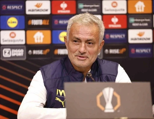 Jose Mourinho: "İ&ccedil;imde hala aynı ateşi, hırsı hissediyorum"
