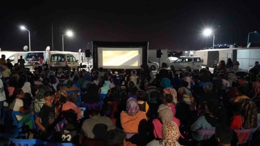 K-13 Konteyner kentte a&ccedil;ık hava sineması kapanış etkinliği yapıldı
