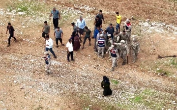 Ka&ccedil;ak elektrik kullanımını engellemek isteyen saha ekibine saldırı
