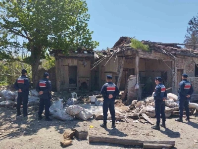 Ka&ccedil;ak kazı Roma mozağini ortaya &ccedil;ıkarttı
