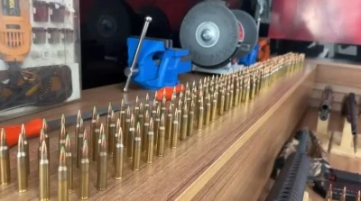 Ka&ccedil;ak silah at&ouml;lyesine operasyon; 4 g&ouml;zaltı