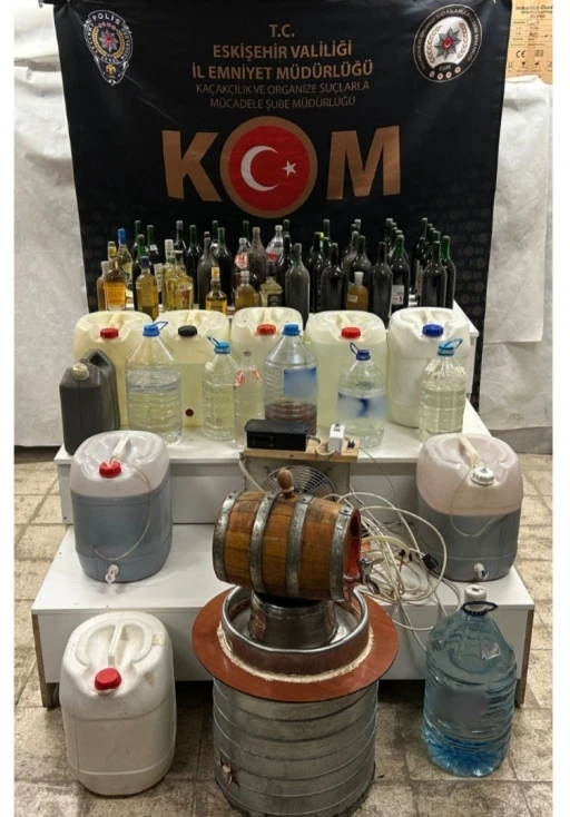 Ka&ccedil;ak ve sahte alkol satışına y&ouml;nelik operasyonda 1 kişi tutuklandı
