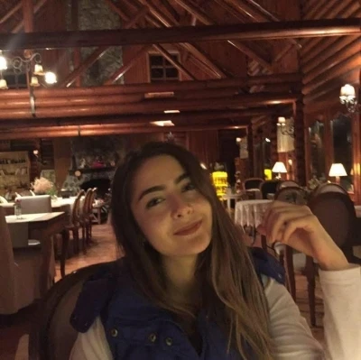 Kadın avukat ablası adına a&ccedil;tığı davayı geri &ccedil;ekmediği i&ccedil;in &ouml;ld&uuml;r&uuml;lm&uuml;ş
